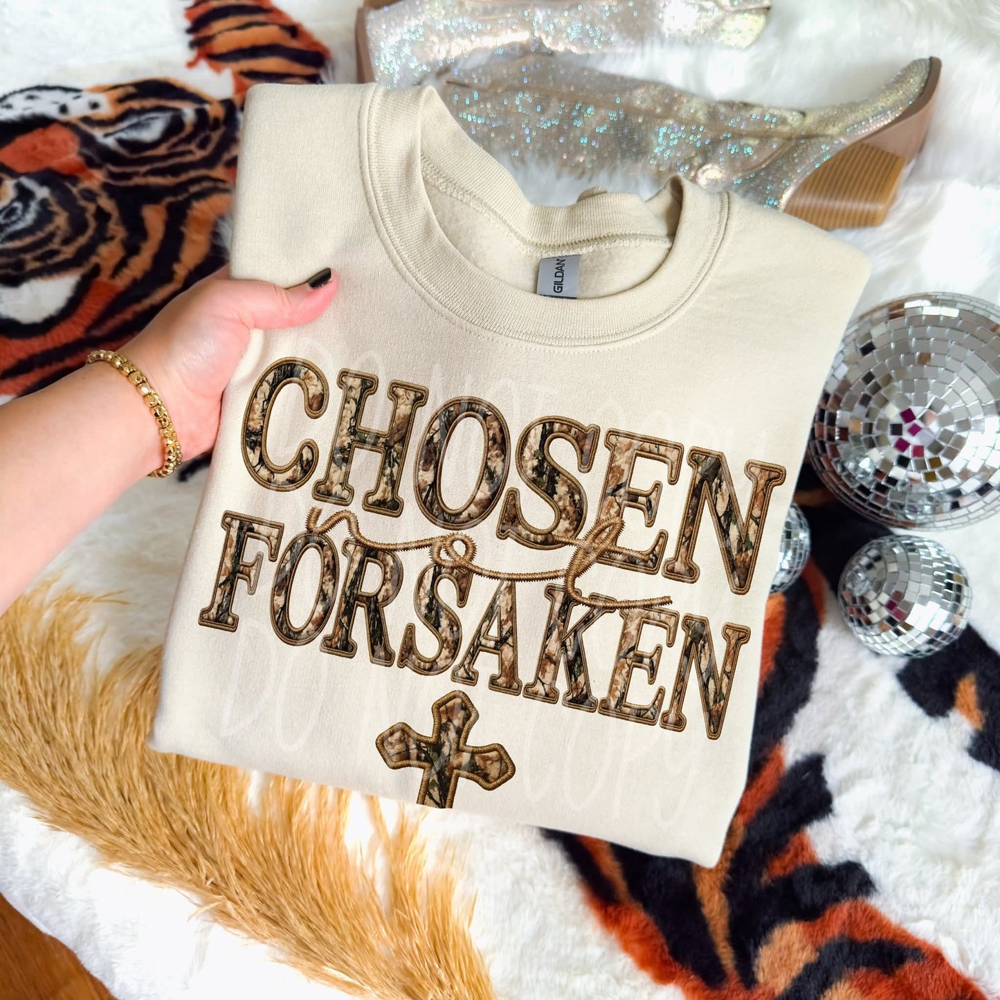 Chosen Not Forsaken DTF Transfer | Trendy Religious DTF Transfer | High Quality Image Transfers | Ready to Press | Instant Peel
