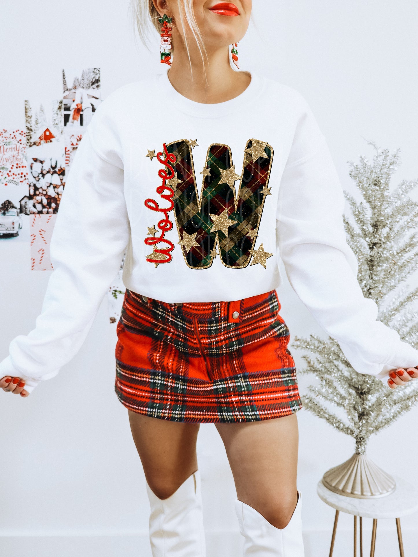 Wolves Christmas Plaid Mascot DTF Transfer | Trendy School Spirit DTF Transfer | High Quality Image Transfers | Ready to Press | Instant Peel